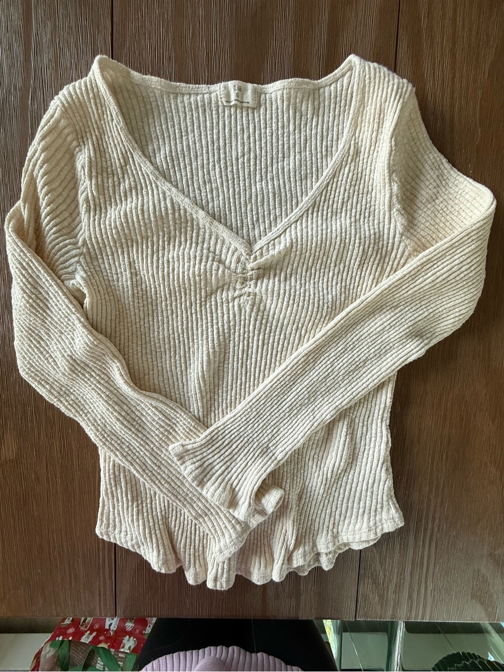 T.La Cream Ribbed V-Neck Sweater Top